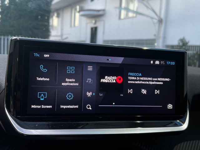 PEUGEOT 208 usata, con Volante multifunzione