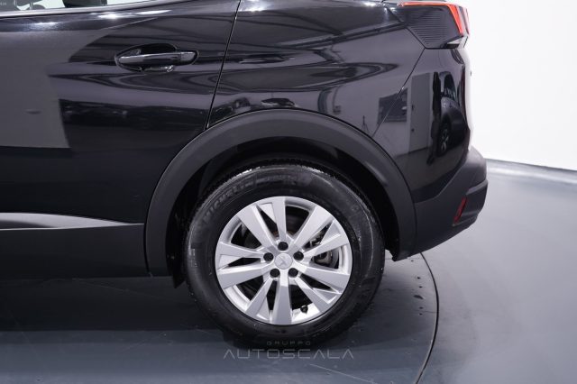 PEUGEOT 3008 usata 27