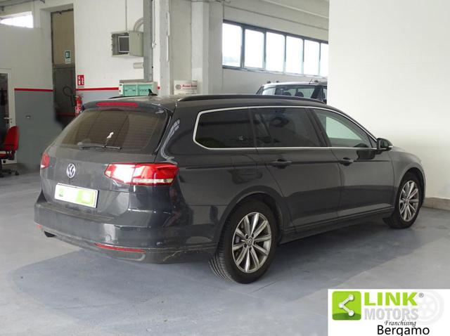 VOLKSWAGEN Passat Variant usata, con Chiusura centralizzata telecomandata