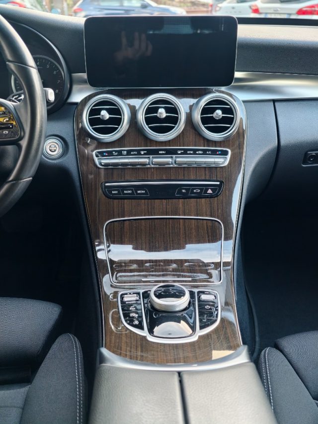 MERCEDES-BENZ C 200 usata, con Controllo trazione