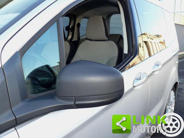 FORD Tourneo Courier usata 30