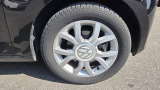 VOLKSWAGEN up! usata, con Cerchi in lega