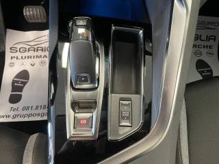 PEUGEOT 3008 usata, con Sensori di parcheggio posteriori