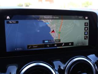 MERCEDES-BENZ GLA 200 usata, con Bracciolo