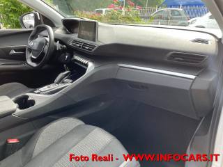 PEUGEOT 3008 usata, con Luci diurne LED