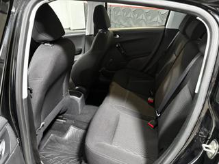 PEUGEOT 208 usata, con Fendinebbia