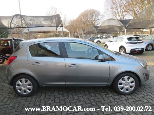 OPEL Corsa usata, con Alzacristalli elettrici