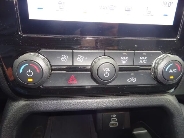 FORD Ranger usata, con USB