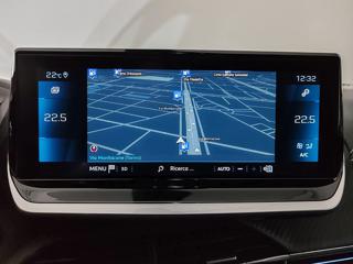 PEUGEOT 2008 usata, con Controllo automatico clima