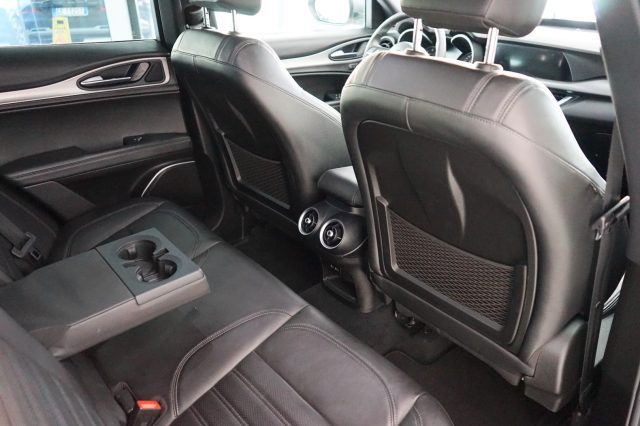 ALFA ROMEO Stelvio usata, con Sensore di luce