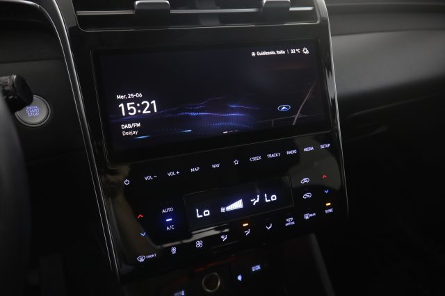 HYUNDAI Tucson usata 10