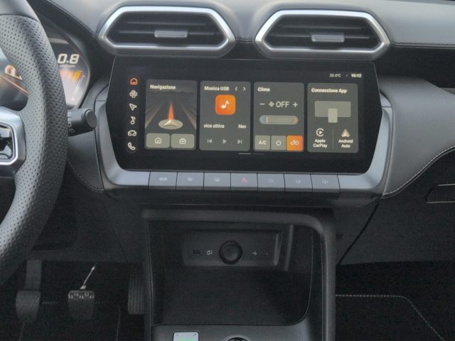 MG ZS usata, con Autoradio digitale