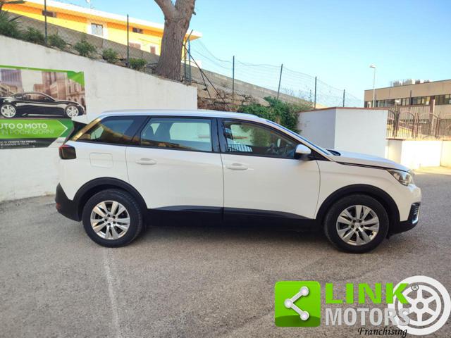 PEUGEOT 5008 usata, con Climatizzatore