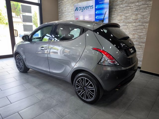 LANCIA Ypsilon usata, con Chiusura centralizzata