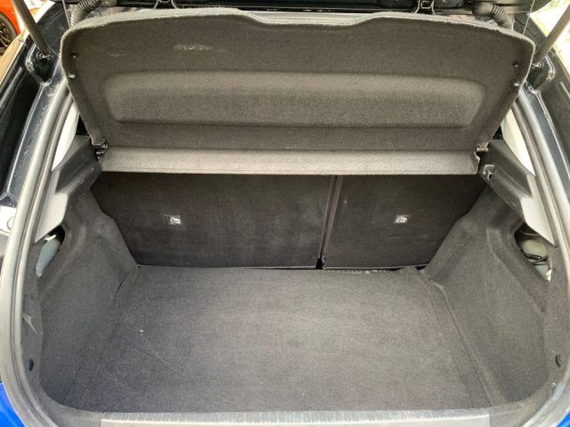 OPEL Corsa usata, con Servosterzo