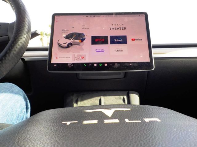 TESLA Model Y usata, con Telecamera per parcheggio assistito