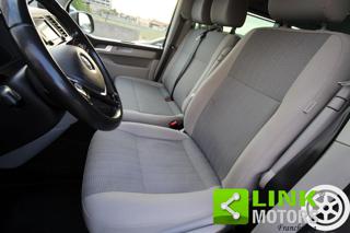 VOLKSWAGEN Caravelle usata, con Chiusura centralizzata