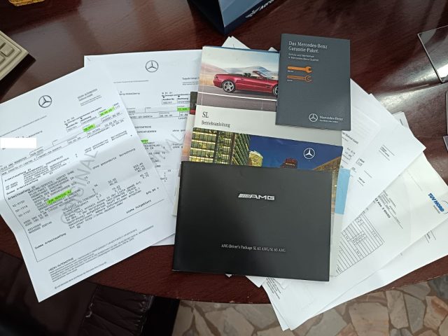 MERCEDES-BENZ SL 63 AMG usata, con Fari Xenon
