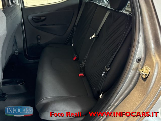 LANCIA Ypsilon usata, con Climatizzatore