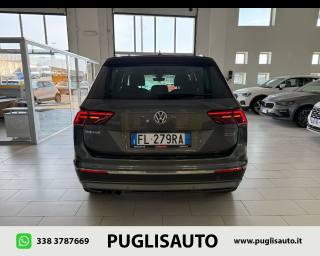VOLKSWAGEN Tiguan usata, con Autoradio