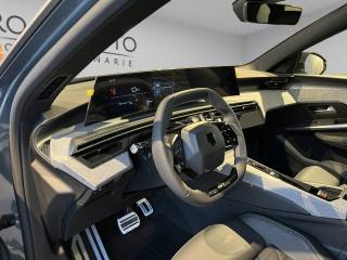 PEUGEOT 5008 usata, con Sensori di parcheggio posteriori