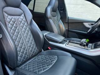 AUDI Q8 usata, con Volante in pelle