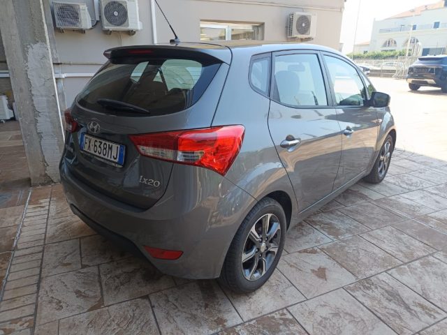HYUNDAI iX20 usata, con Airbag laterali