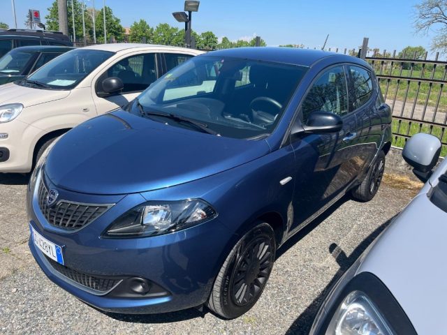 LANCIA Ypsilon usata, con Bluetooth