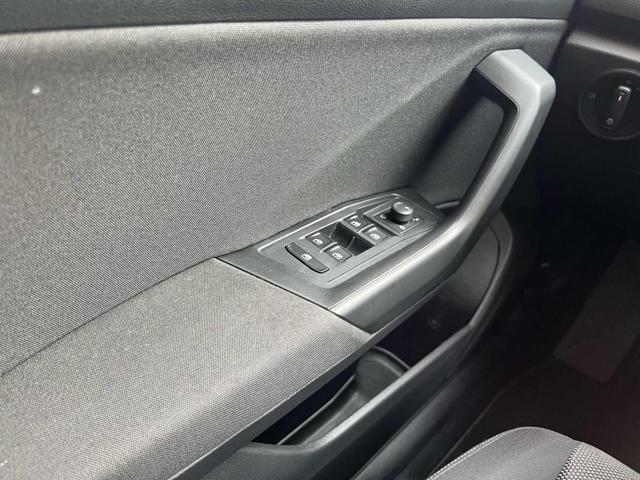 VOLKSWAGEN T-Roc usata, con Climatizzatore