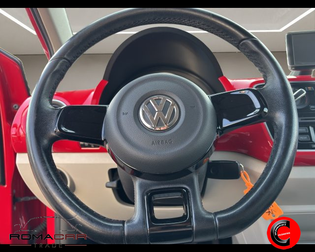 VOLKSWAGEN up! usata, con Servosterzo