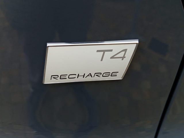 VOLVO XC40 usata, con Controllo automatico clima