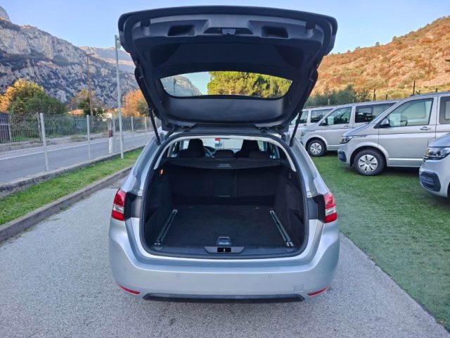 PEUGEOT 308 usata, con Fendinebbia