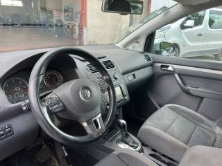 VOLKSWAGEN Touran usata, con Controllo trazione