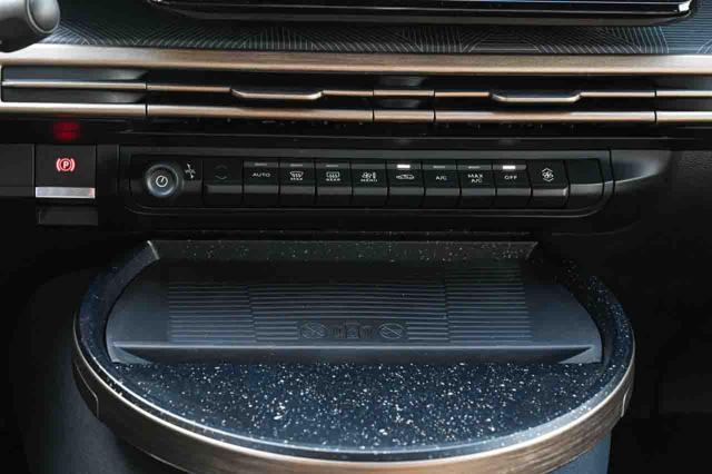 LANCIA Ypsilon usata, con ESP