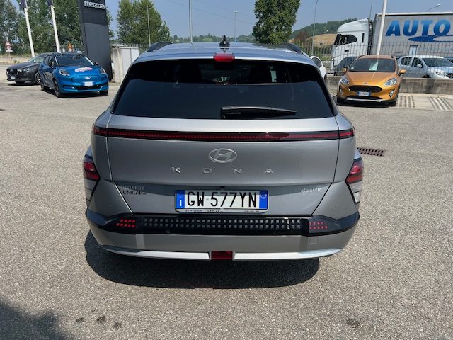 HYUNDAI Kona usata, con Alzacristalli elettrici