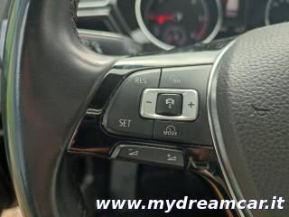 VOLKSWAGEN Touran usata, con Adaptive Cruise Control