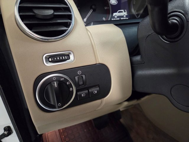 LAND ROVER Discovery usata, con Volante in pelle