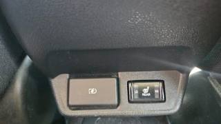 NISSAN Leaf usata, con Fari LED