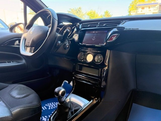 DS AUTOMOBILES DS 3 usata, con Controllo trazione