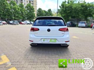 VOLKSWAGEN Golf usata, con Airbag testa