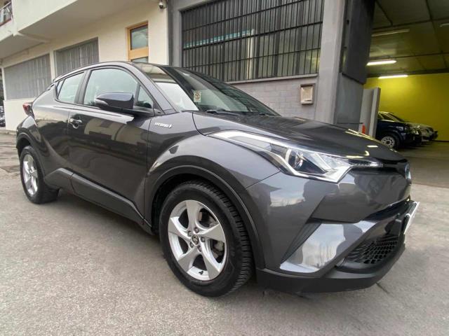 TOYOTA C-HR usata 1