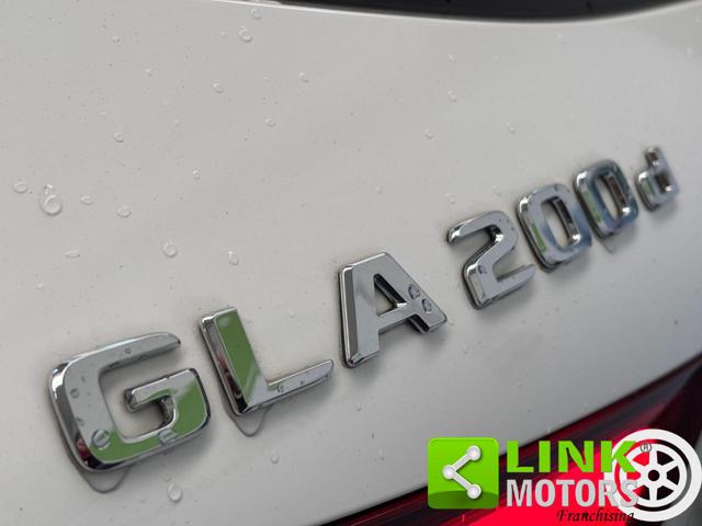 MERCEDES-BENZ GLA 200 usata, con Bracciolo