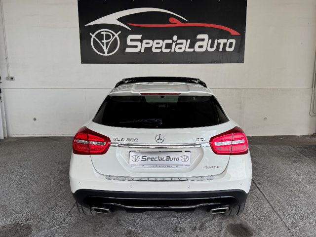 MERCEDES-BENZ GLA 200 usata, con Chiusura centralizzata