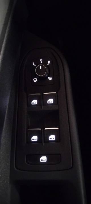 VOLKSWAGEN Golf Variant usata, con Adaptive Cruise Control