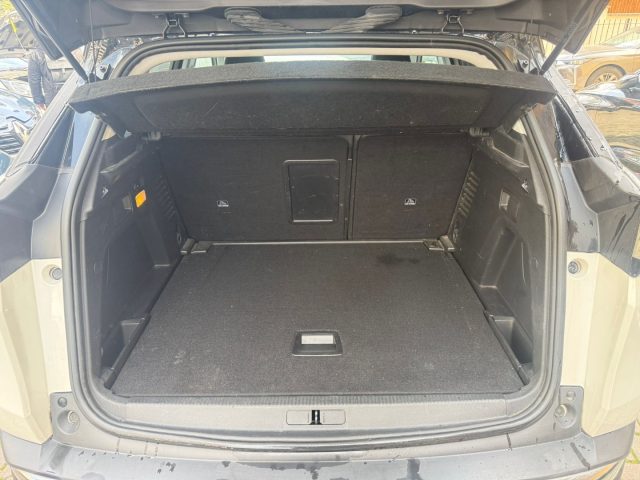 PEUGEOT 3008 usata, con Cruise Control