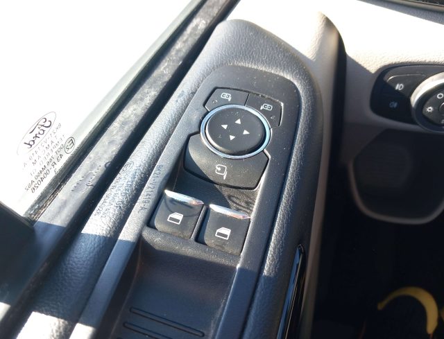 FORD Tourneo Custom usata, con Fari Xenon