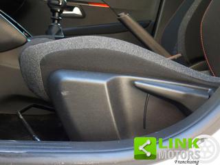 PEUGEOT 208 usata, con Autoradio