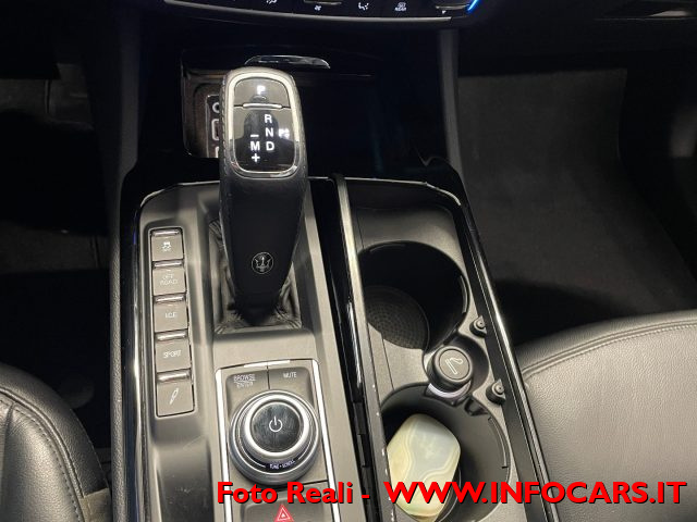 MASERATI Levante usata, con Specchietti laterali elettrici