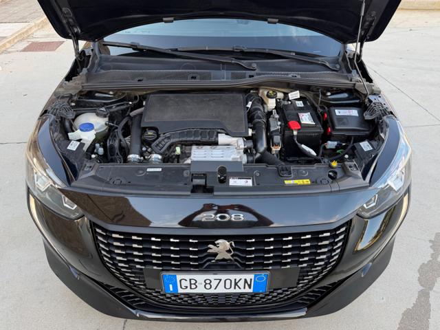 PEUGEOT 208 usata, con Sedile posteriore sdoppiato
