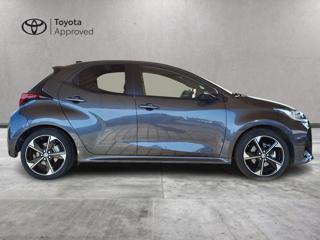 TOYOTA Yaris usata, con Autoradio